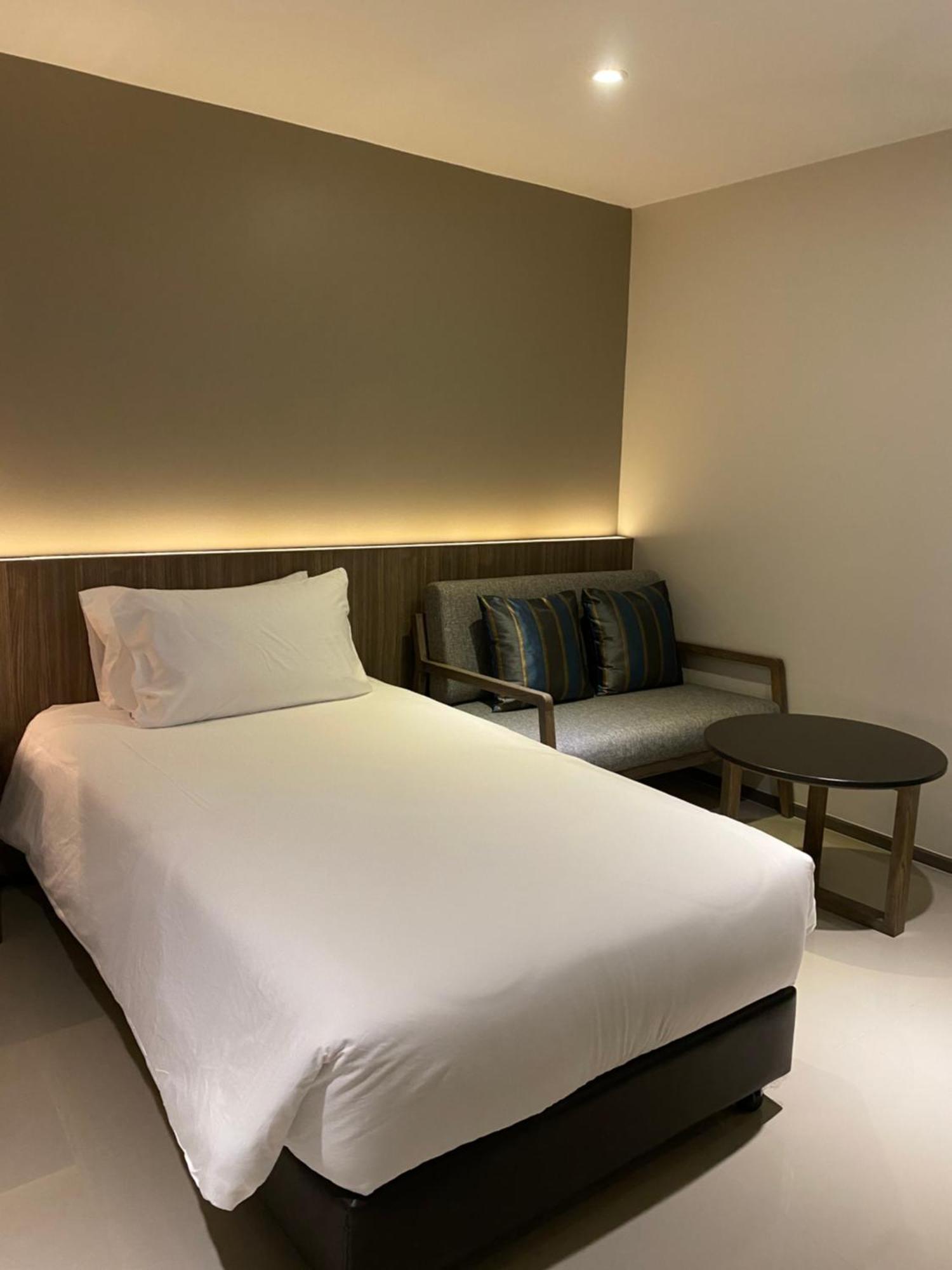 The madera lodge pattaya Pantai Jomtien Bagian luar foto