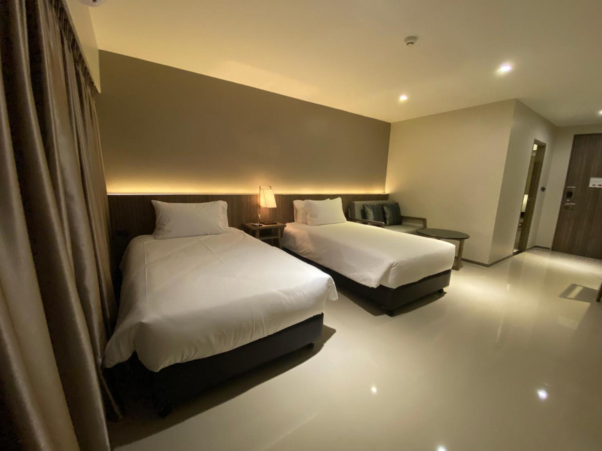 The madera lodge pattaya Pantai Jomtien Bagian luar foto
